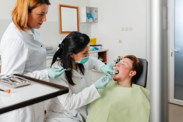 Best Emergency Broken Tooth Repair in Bridgeport, MI